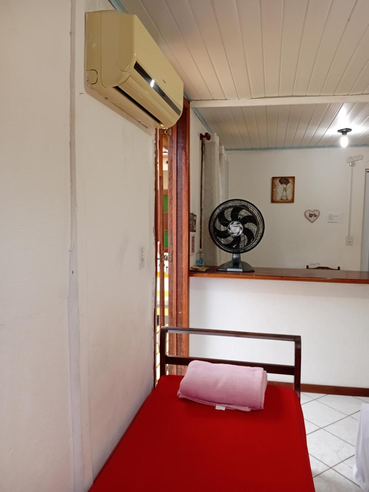 Hospedagem Dona Alaide Araquari Exterior foto
