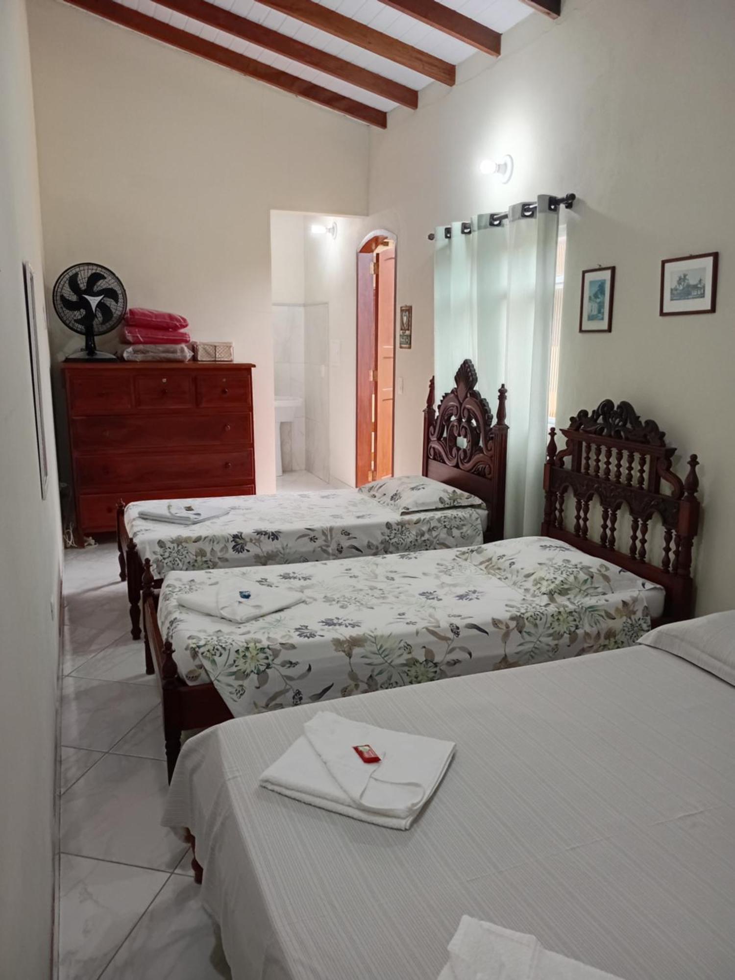 Hospedagem Dona Alaide Araquari Exterior foto